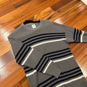 Zara Men's Sweater in Gray and Navy Stripes
